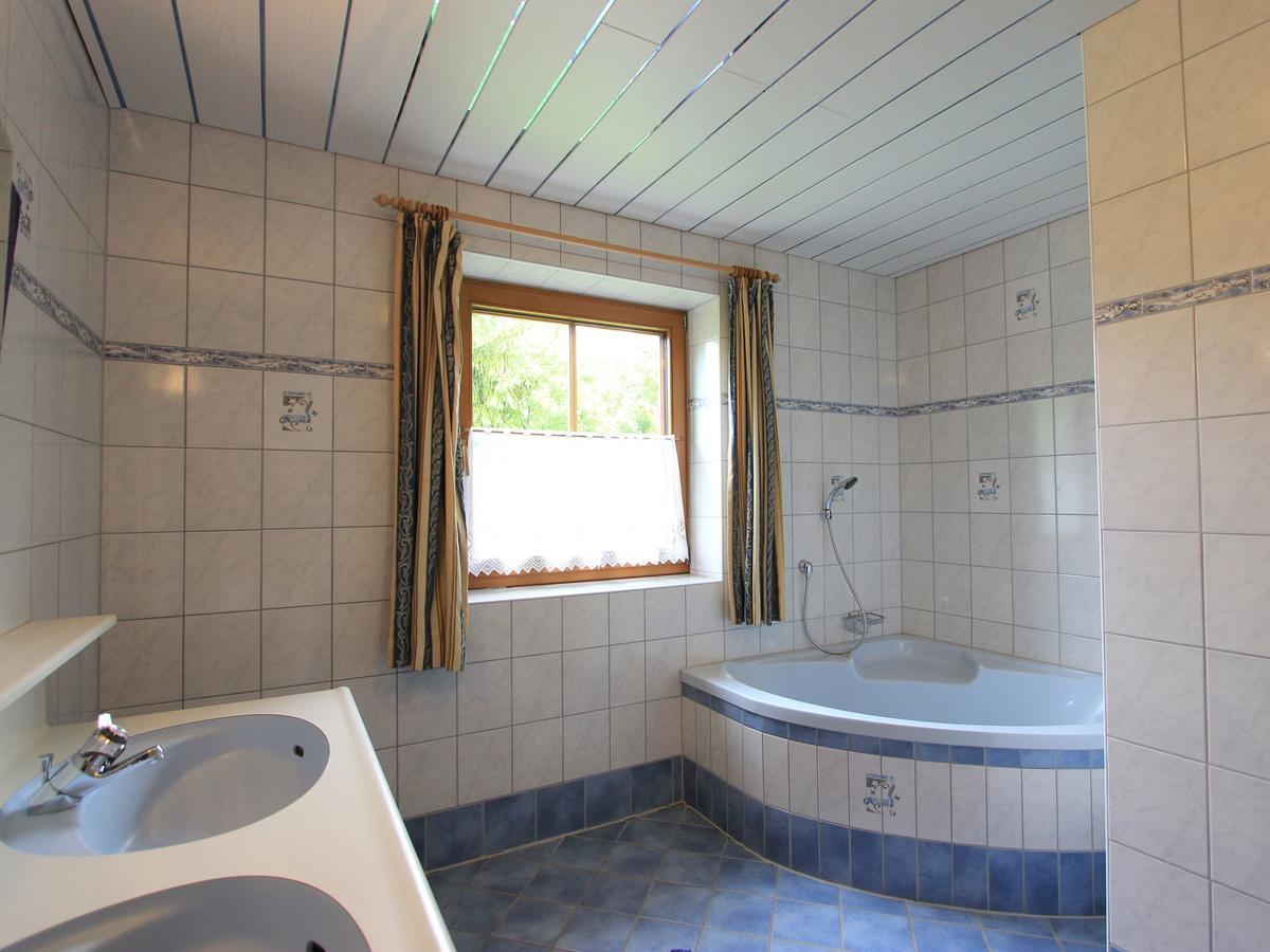 Beautiful Apartment Near Ski Area In Kirchberg キルヒベルク・イン・チロル エクステリア 写真